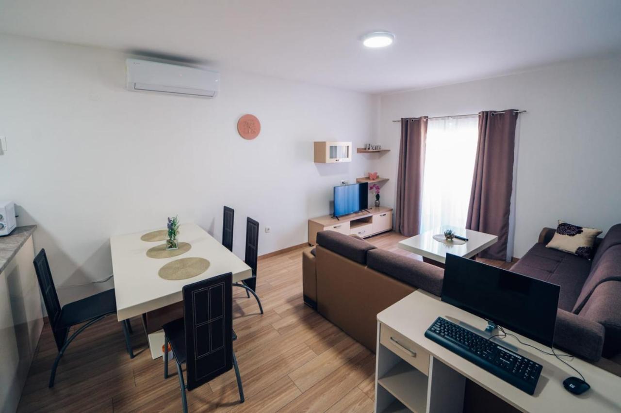 Sun Haven Luxury Apartments Zvekovica Chambre photo