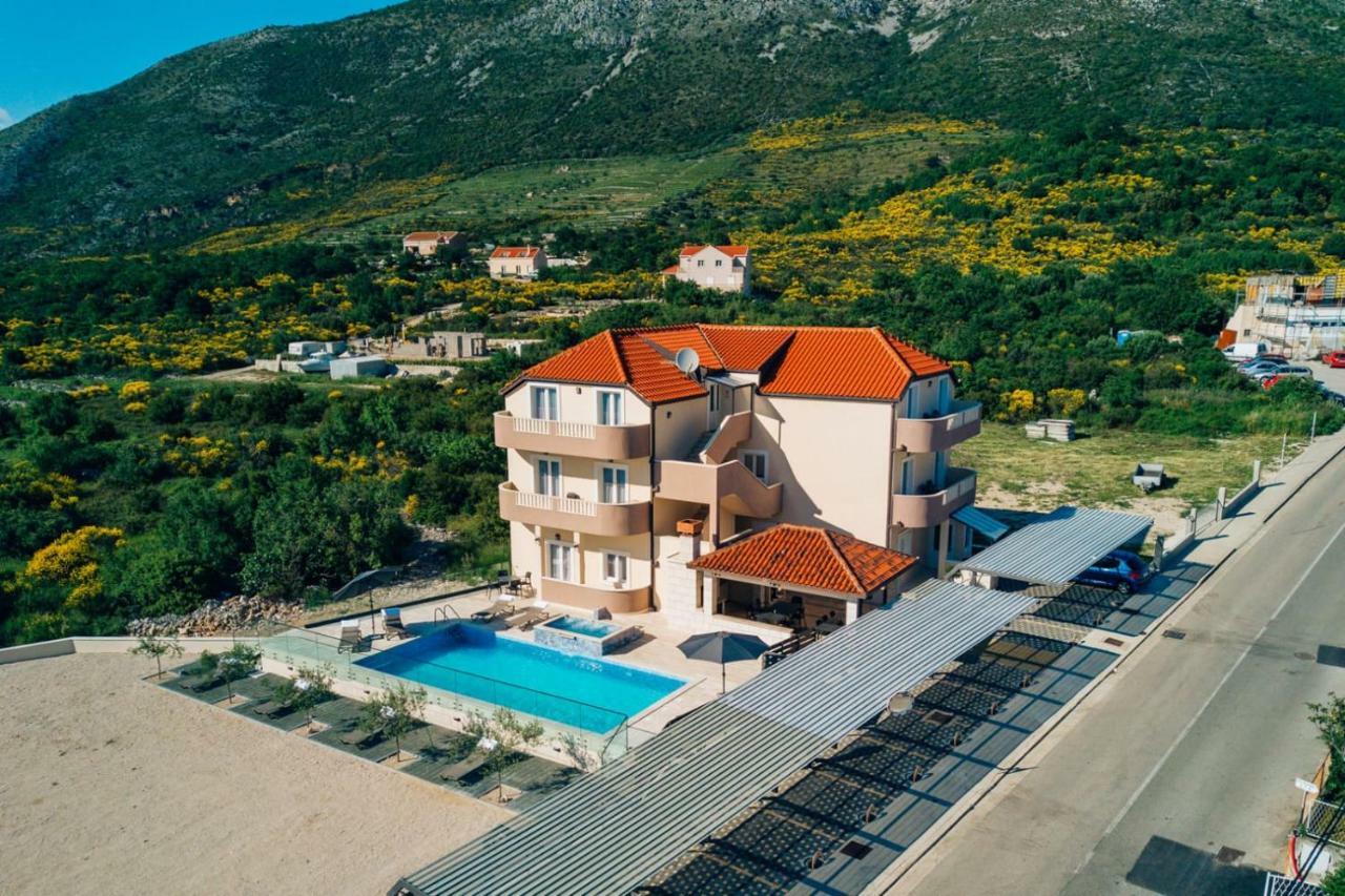 Sun Haven Luxury Apartments Zvekovica Extérieur photo